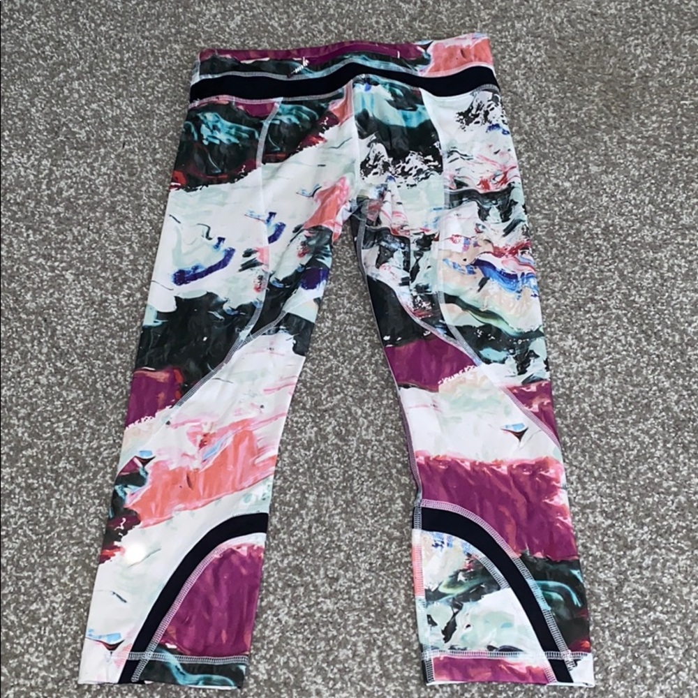 cropped colorful lululemon leggings!
